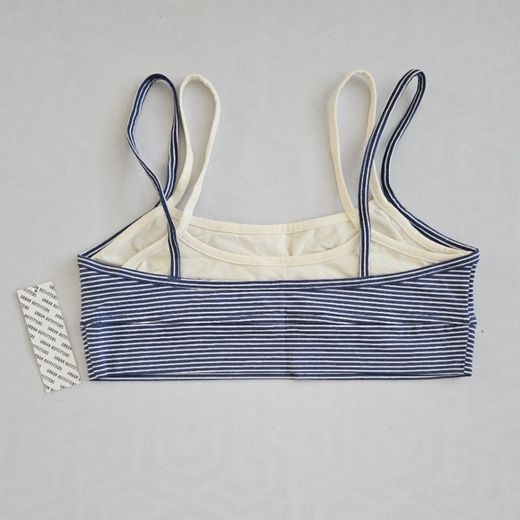 UO Out From Under Bra - Picture 5 of 11